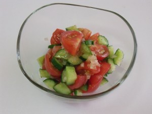 H27.8.9 トマトサラダ 1